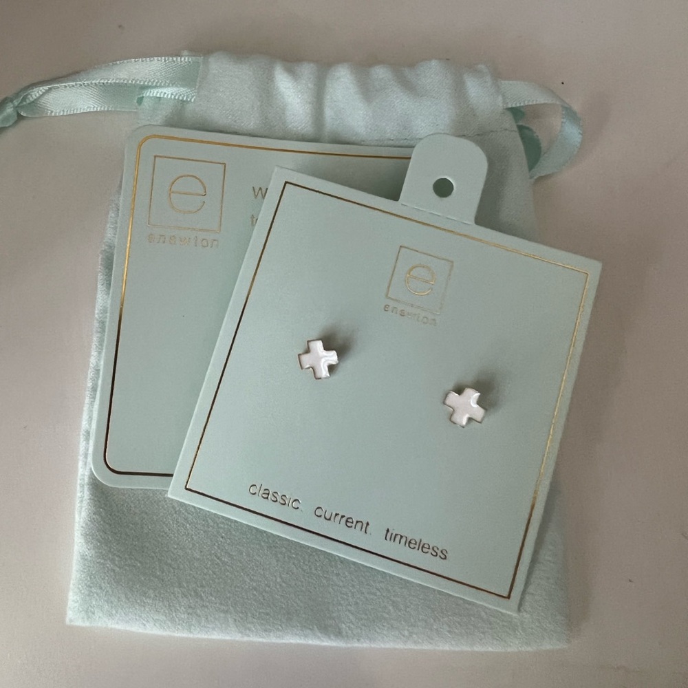 enewton signature cross gold stud earring